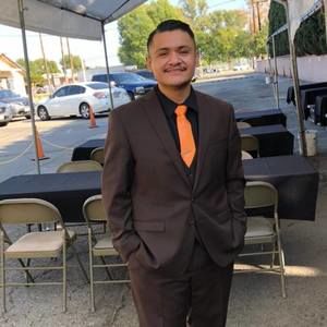 Meet your Posher, Julio